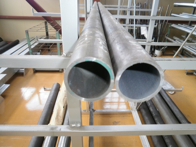 鉄 丸パイプ STKM13A-SH 熱間仕上シームレス鋼菅 切り売り 小口販売  