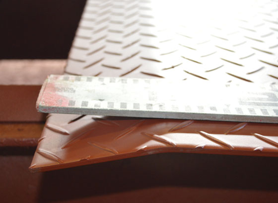 側溝　蓋　駐車場スロープ等　修理、製作出来ます。